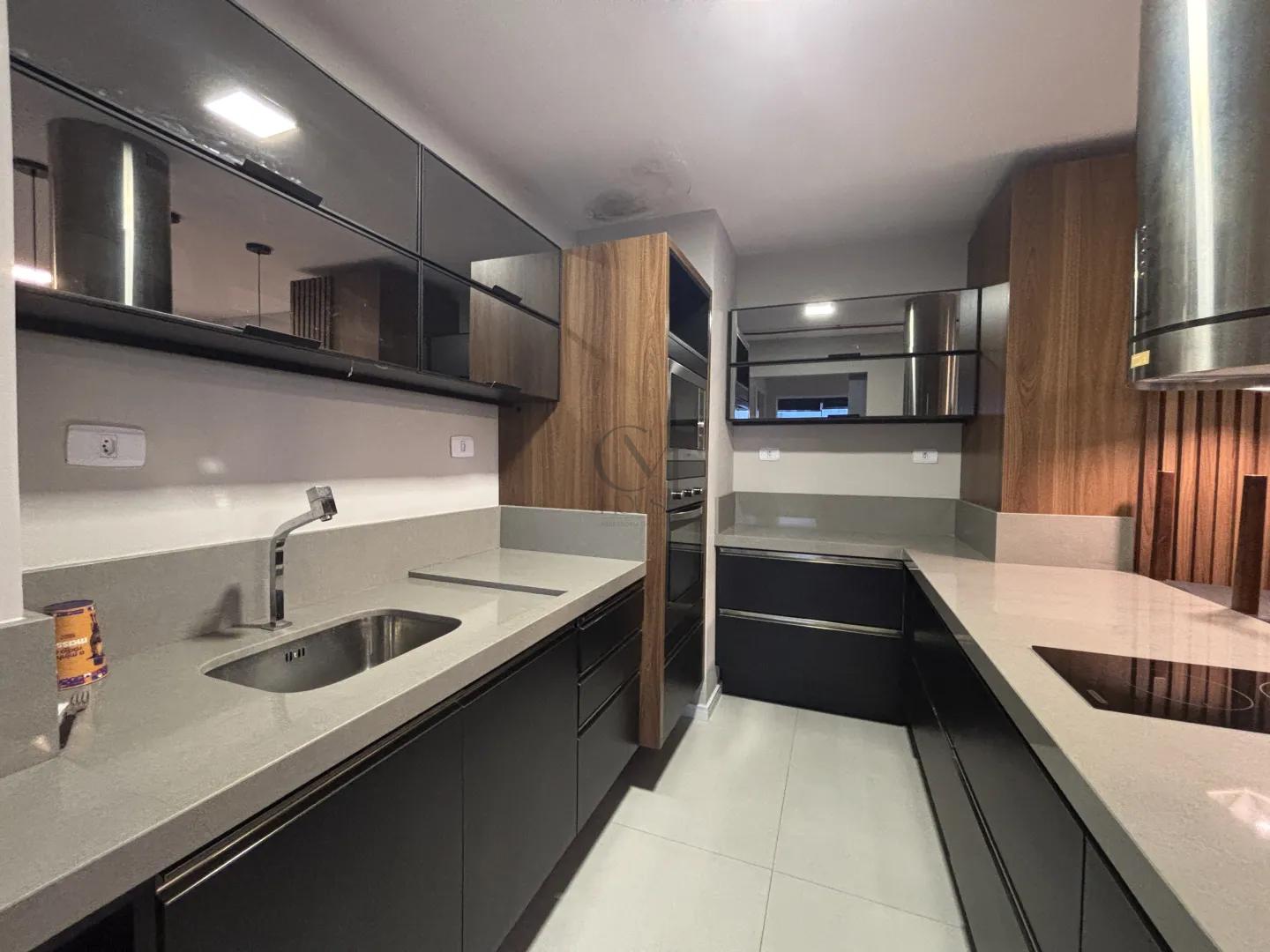 Conjunto comercial no Batel ao lado da Pra&ccedil;a do Jap&atilde;o Avenida Sete de Setembro Curitiba - 