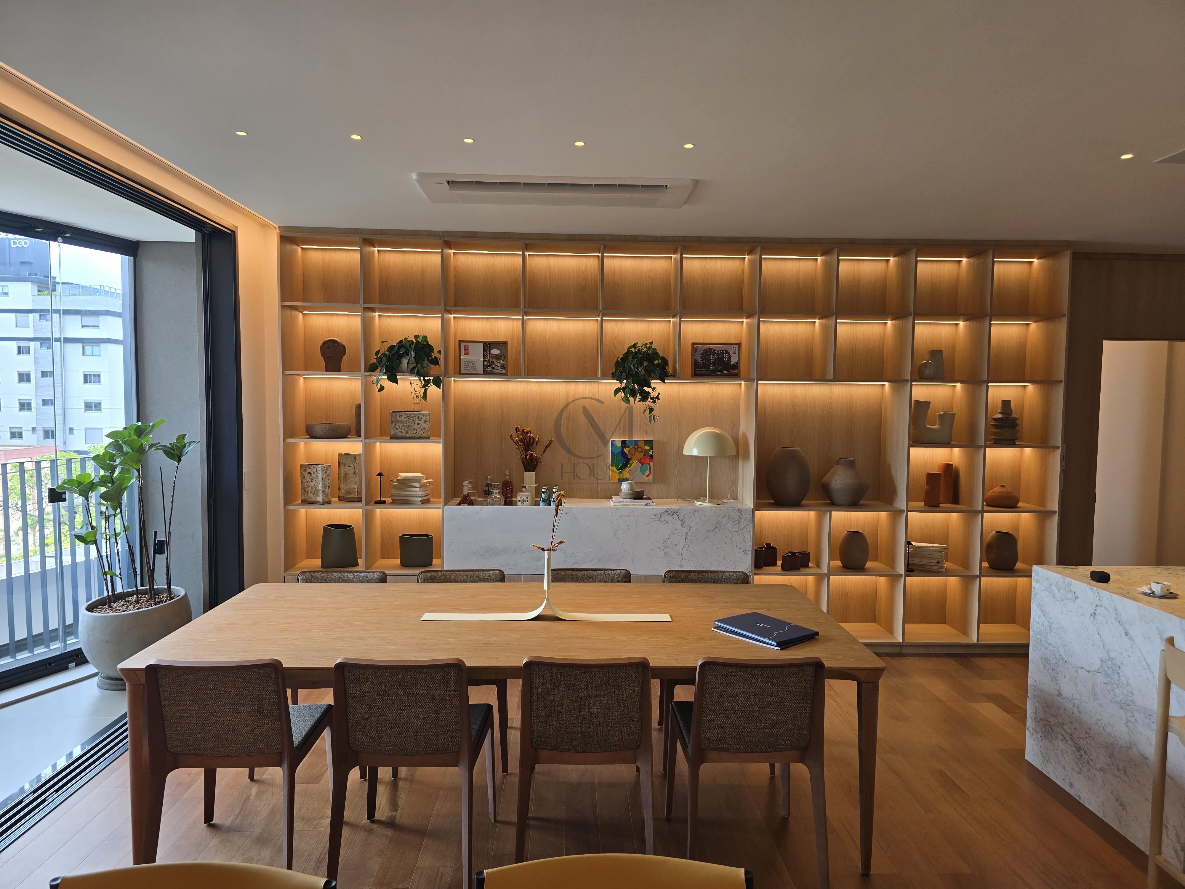 Apartamento novo e finamente mobiliado e decorado Rua Professor Assis Gonçalves Curitiba - 