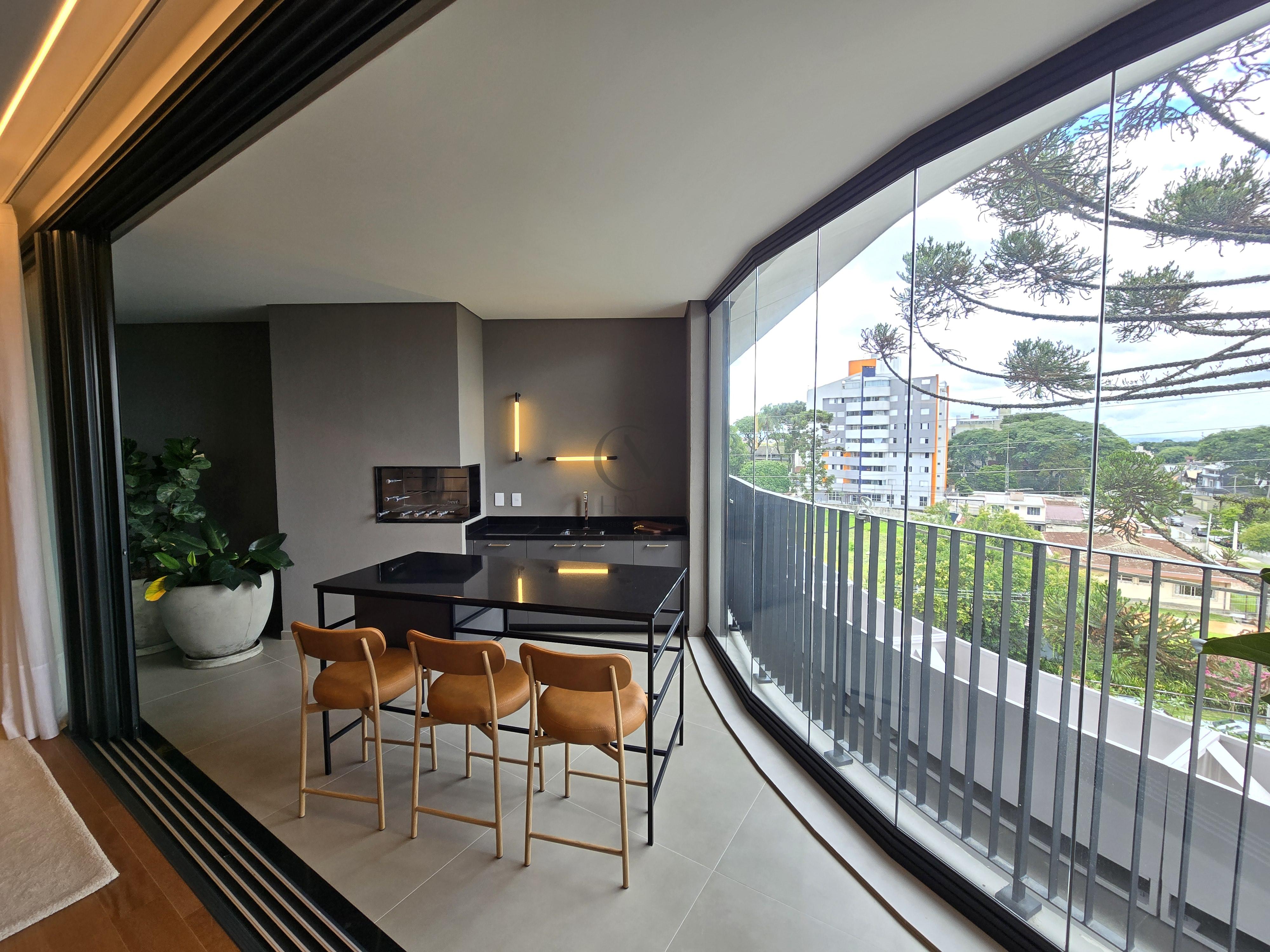 Apartamento novo e finamente mobiliado e decorado Rua Professor Assis Gonçalves Curitiba - 