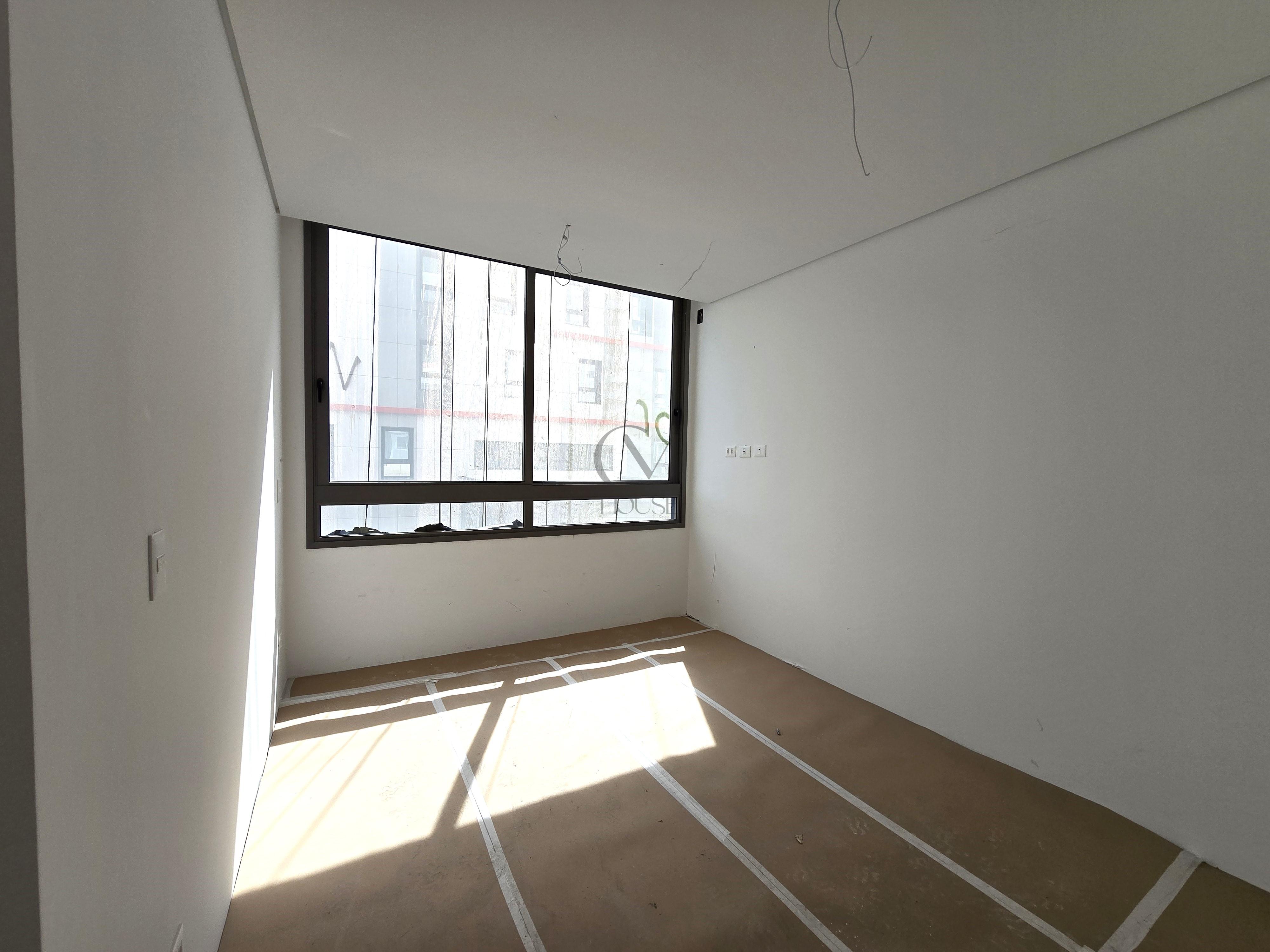 3 su&iacute;tes no Batel Avenida Sete de Setembro - - 