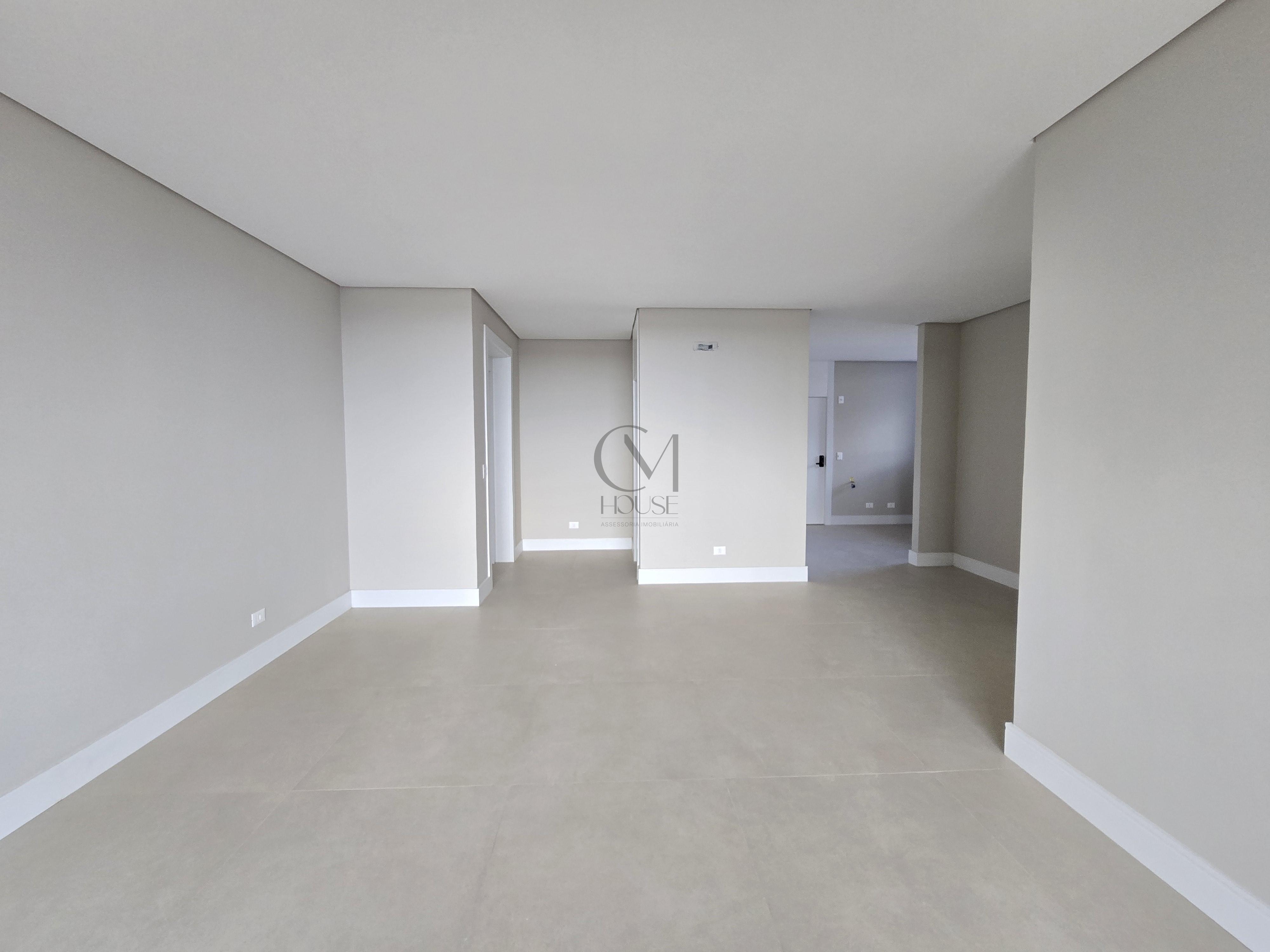 Apartamento com 3 su&iacute;tes novo com vista livre Rua Herculano Carlos Franco de Souza Curitiba - 