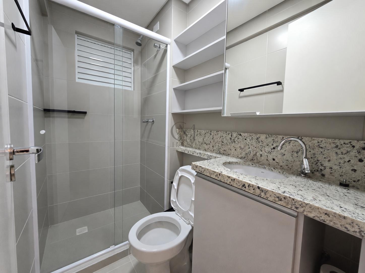 Apartamento novo e mobiliado com 1 quarto a 100m da Av Rep&uacute;blica Argentina Rua João Geara Curitiba - 