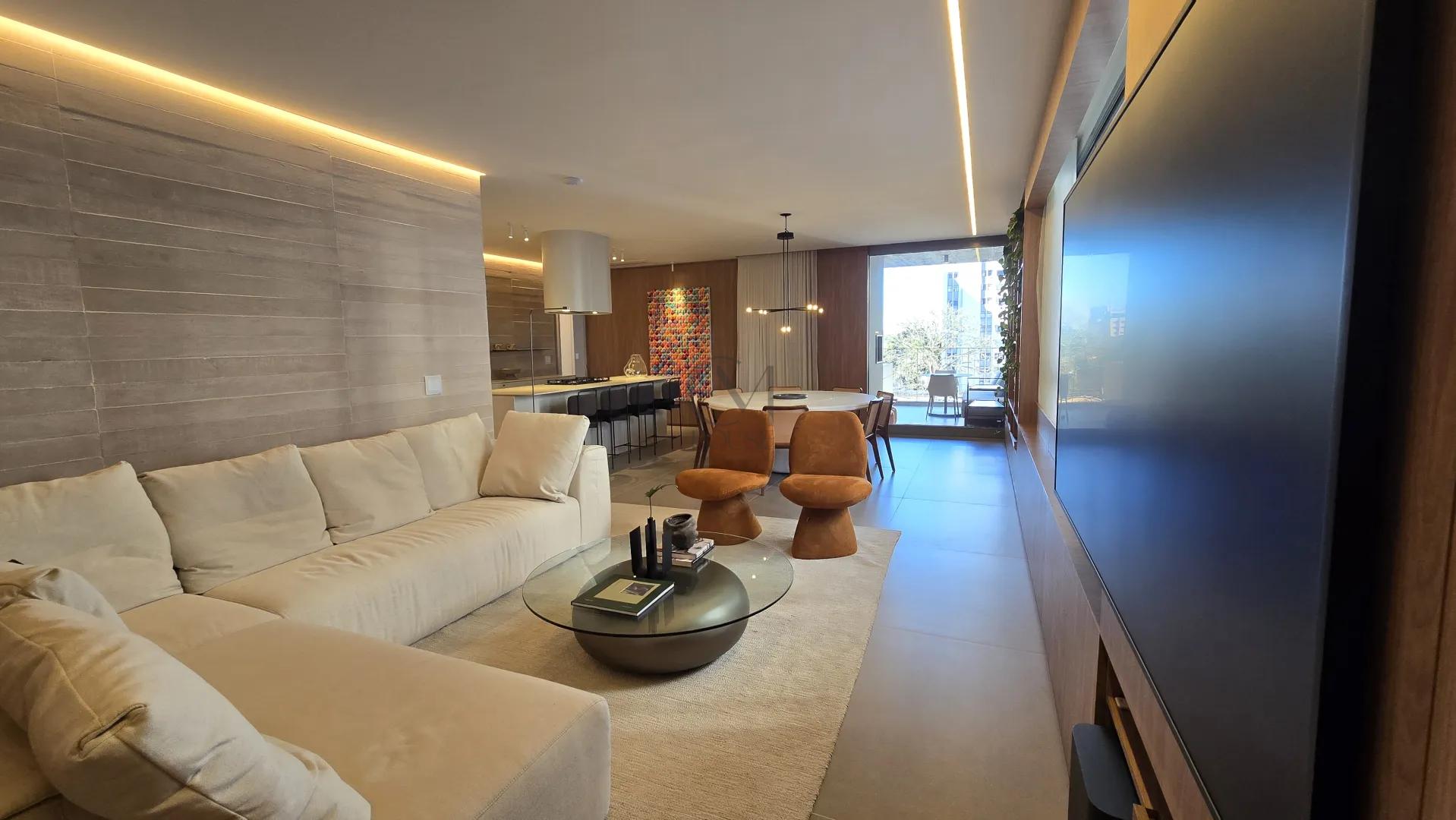 Apartamento 3 su&iacute;tes decorado e mobiliado no Cabral Rua Belém Curitiba - 
