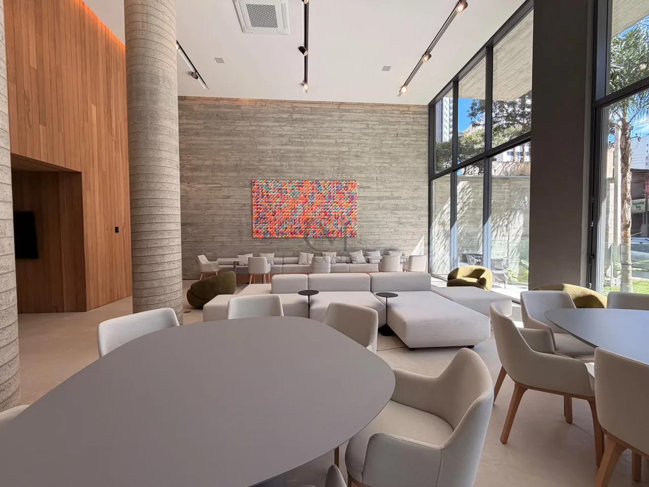 Apartamento 3 su&iacute;tes decorado e mobiliado no Cabral Rua Belém Curitiba - 