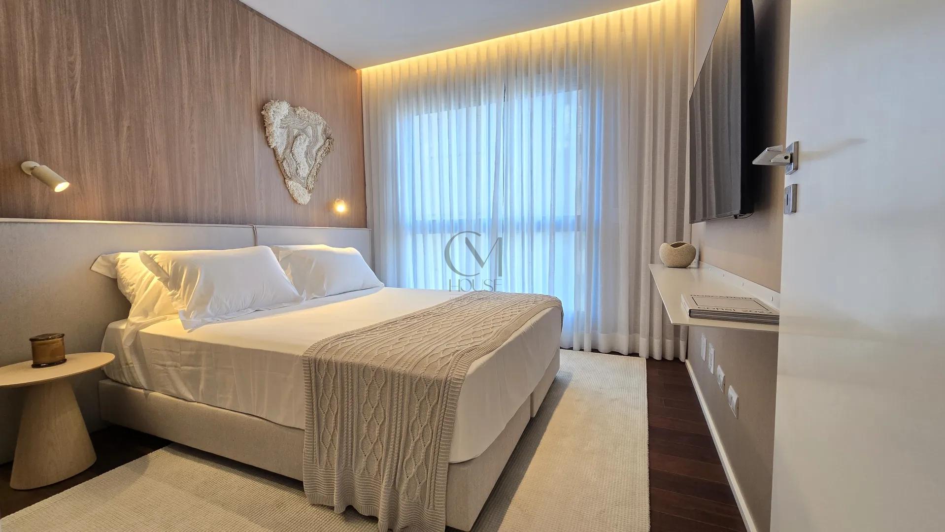 Apartamento 3 su&iacute;tes decorado e mobiliado no Cabral Rua Belém Curitiba - 