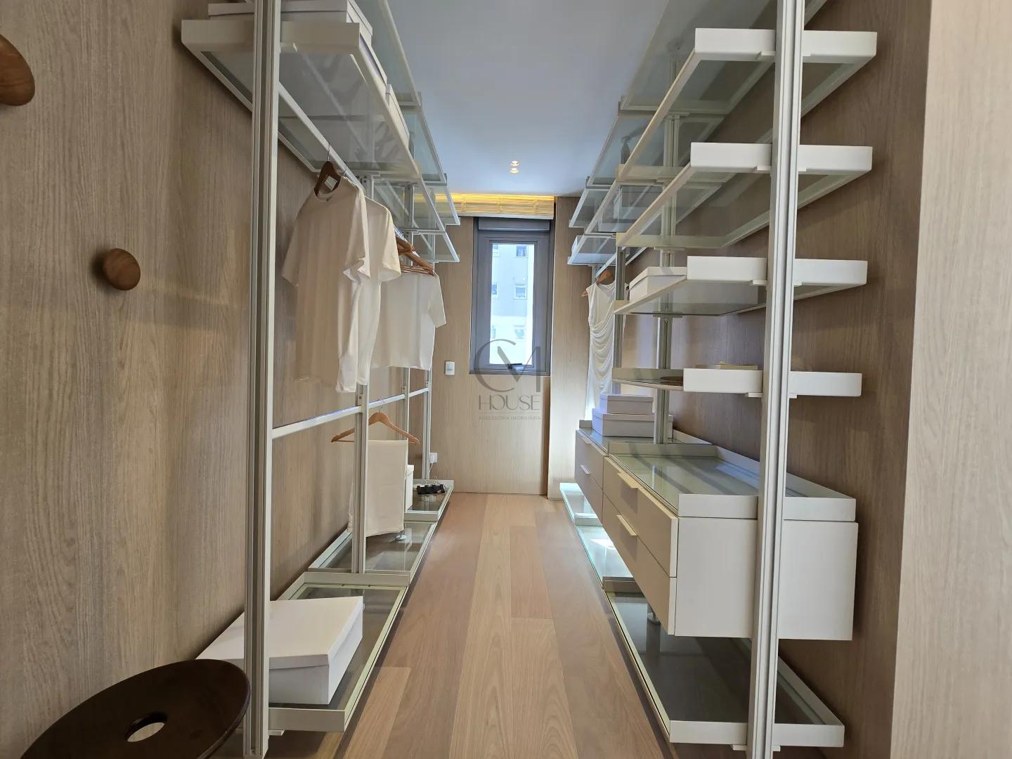 Apartamento decorado &agrave; venda no Cabral Rua Belém Curitiba - 