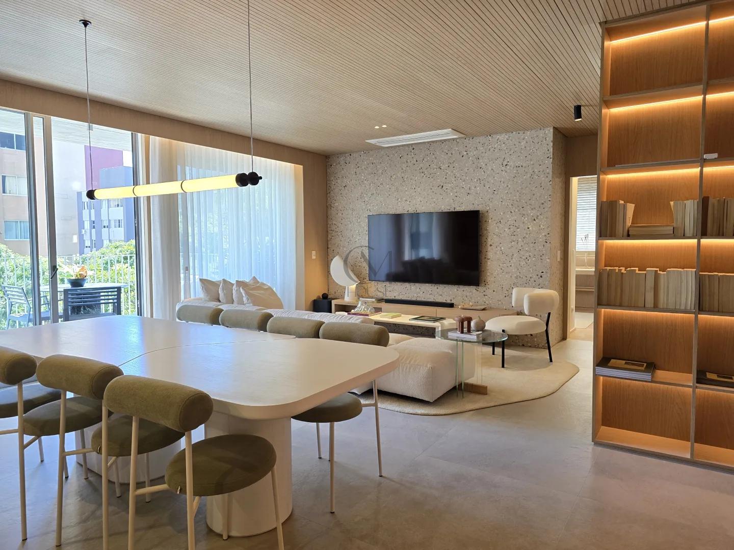 Apartamento decorado &agrave; venda no Cabral Rua Belém Curitiba - 