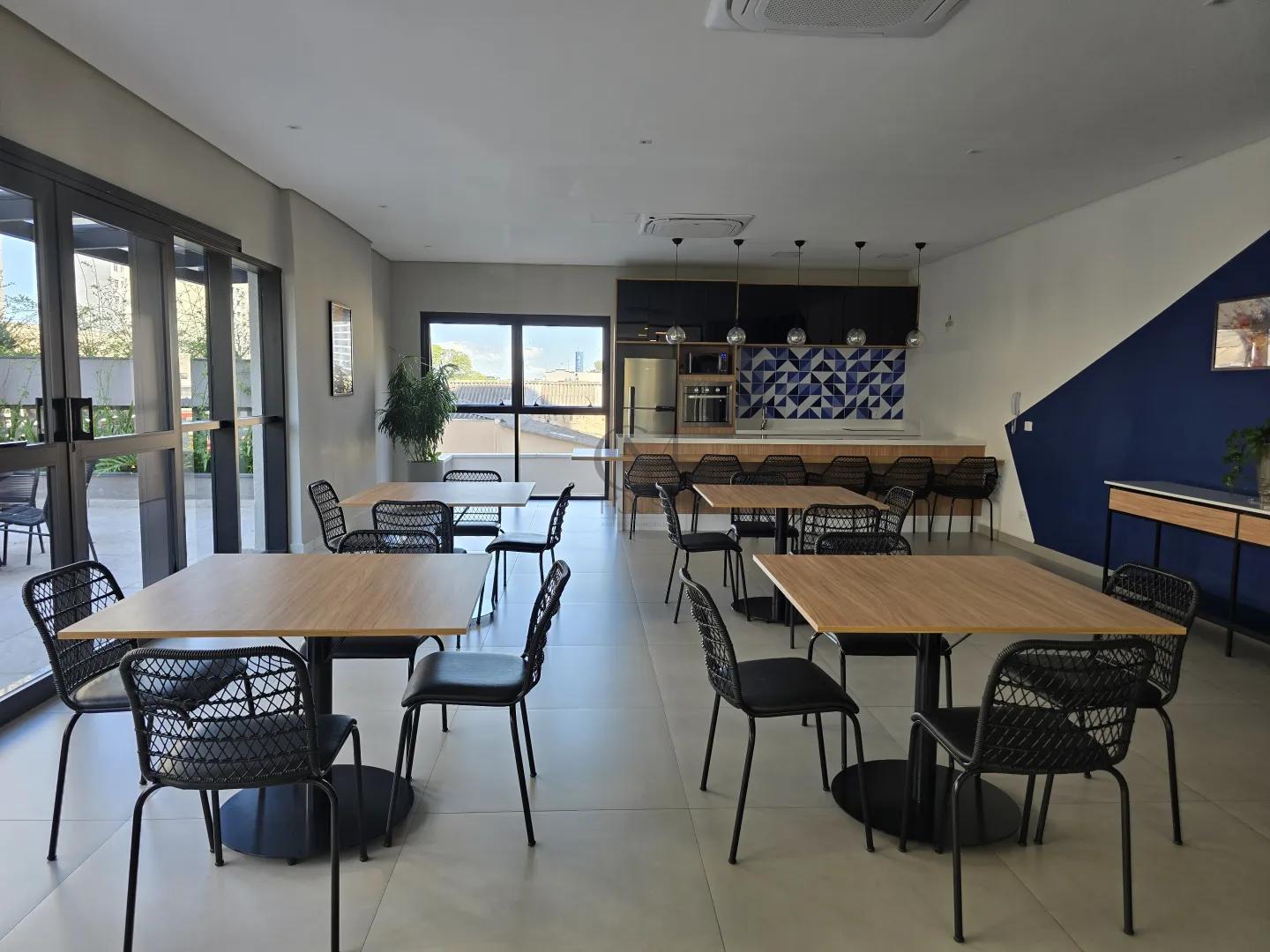 Studio completo no Centro de Curitiba com sacada Rua Tibagi Curitiba - 