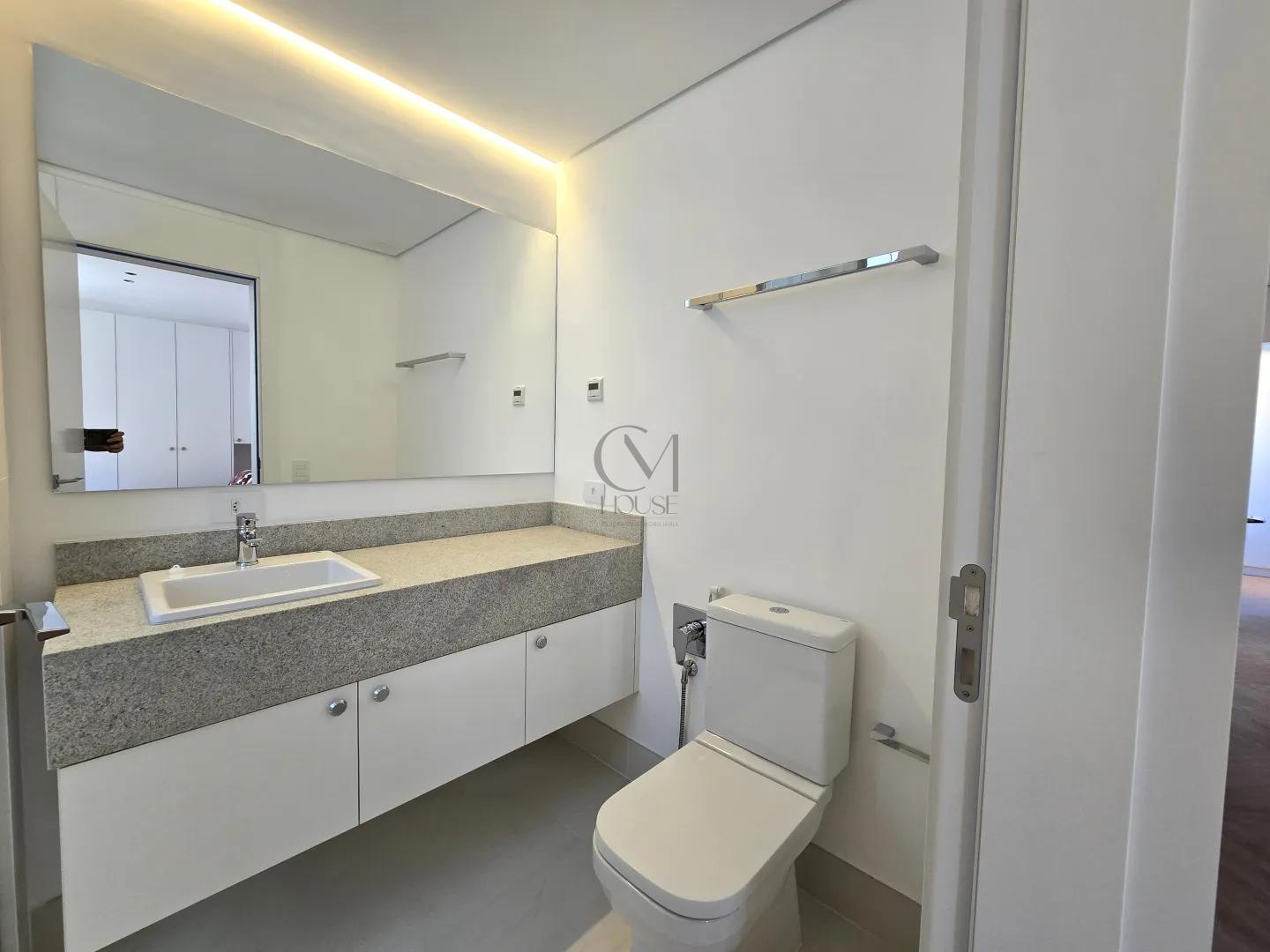 Apartamento mobiliado e decorado Pra&ccedil;a do Jap&atilde;o Rua Doutor Alexandre Gutierrez Curitiba - 