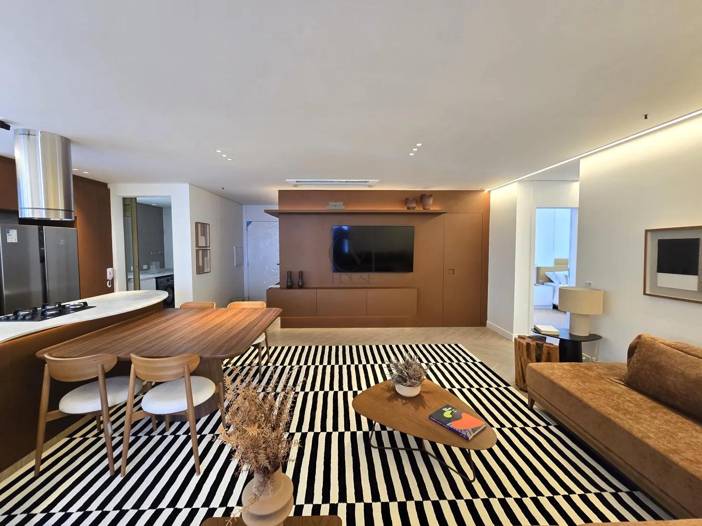 Apartamento mobiliado e decorado Pra&ccedil;a do Jap&atilde;o Rua Doutor Alexandre Gutierrez Curitiba - 