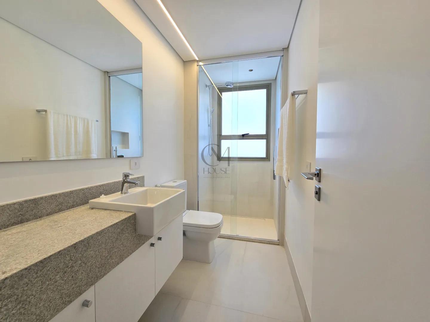 Apartamento mobiliado e decorado Pra&ccedil;a do Jap&atilde;o Rua Doutor Alexandre Gutierrez Curitiba - 