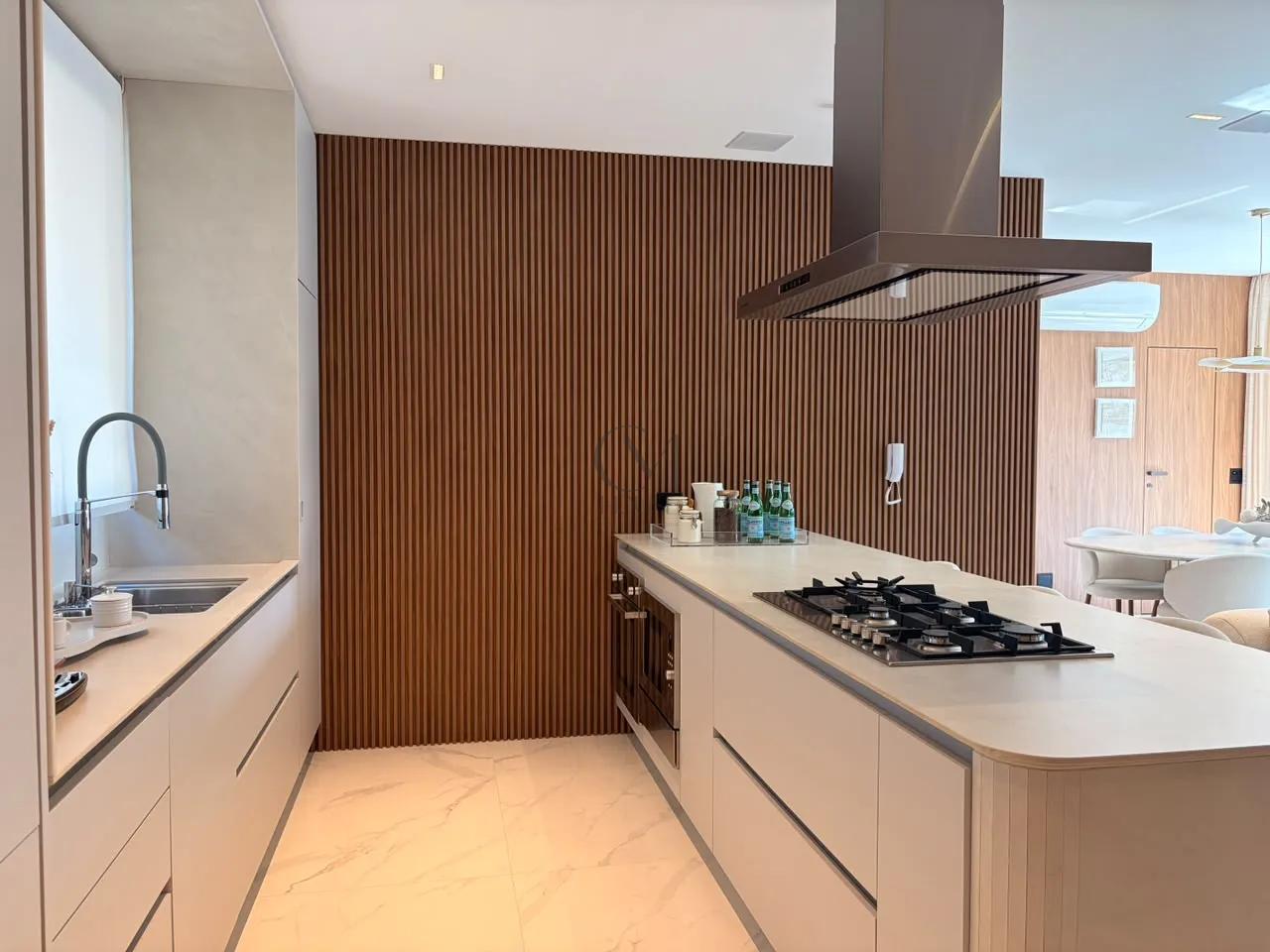 3 su&iacute;tes mobiliado e decorado no Bigorrilho Alameda Princesa Izabel Curitiba - 