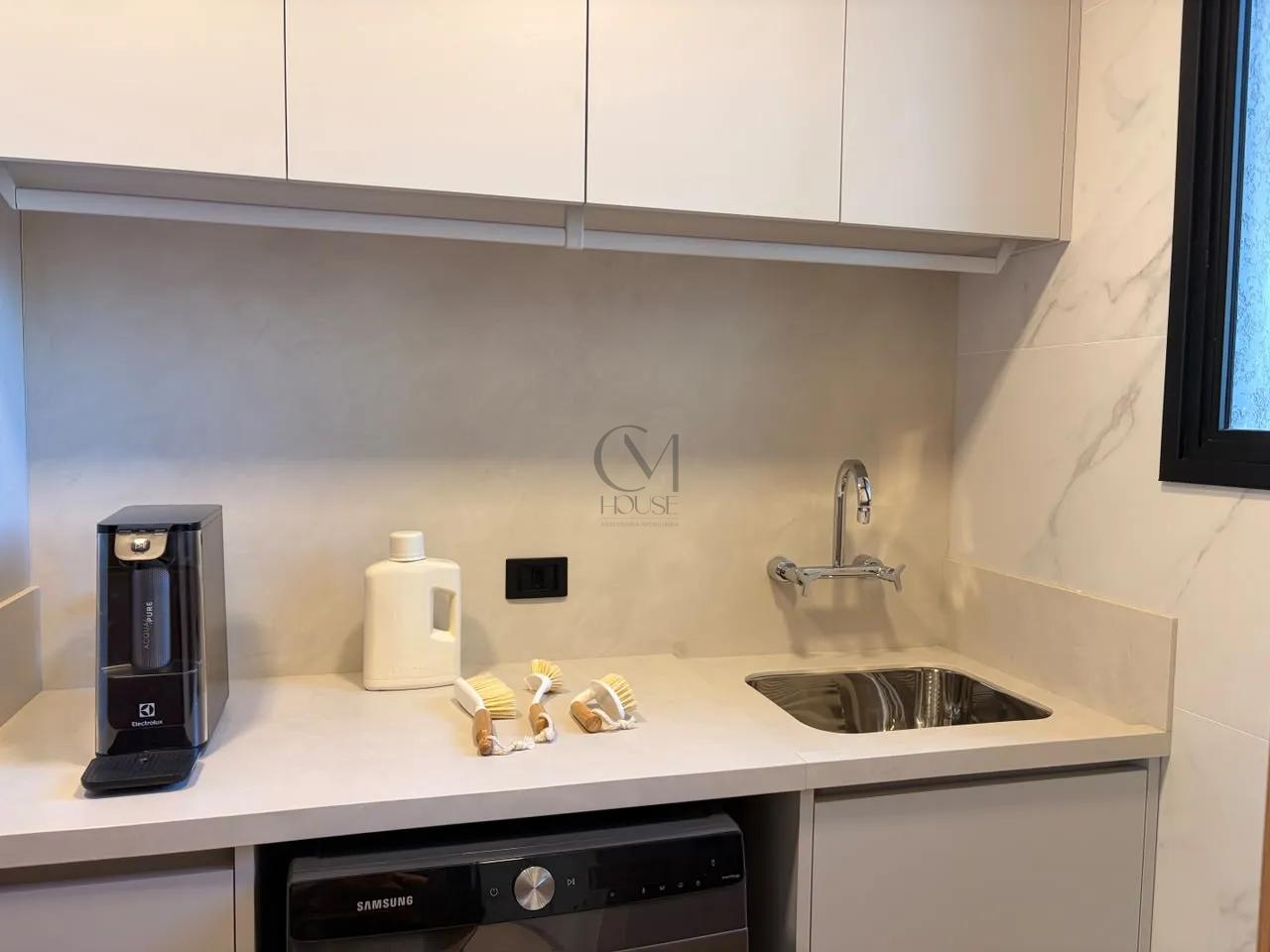 3 su&iacute;tes mobiliado e decorado no Bigorrilho Alameda Princesa Izabel Curitiba - 