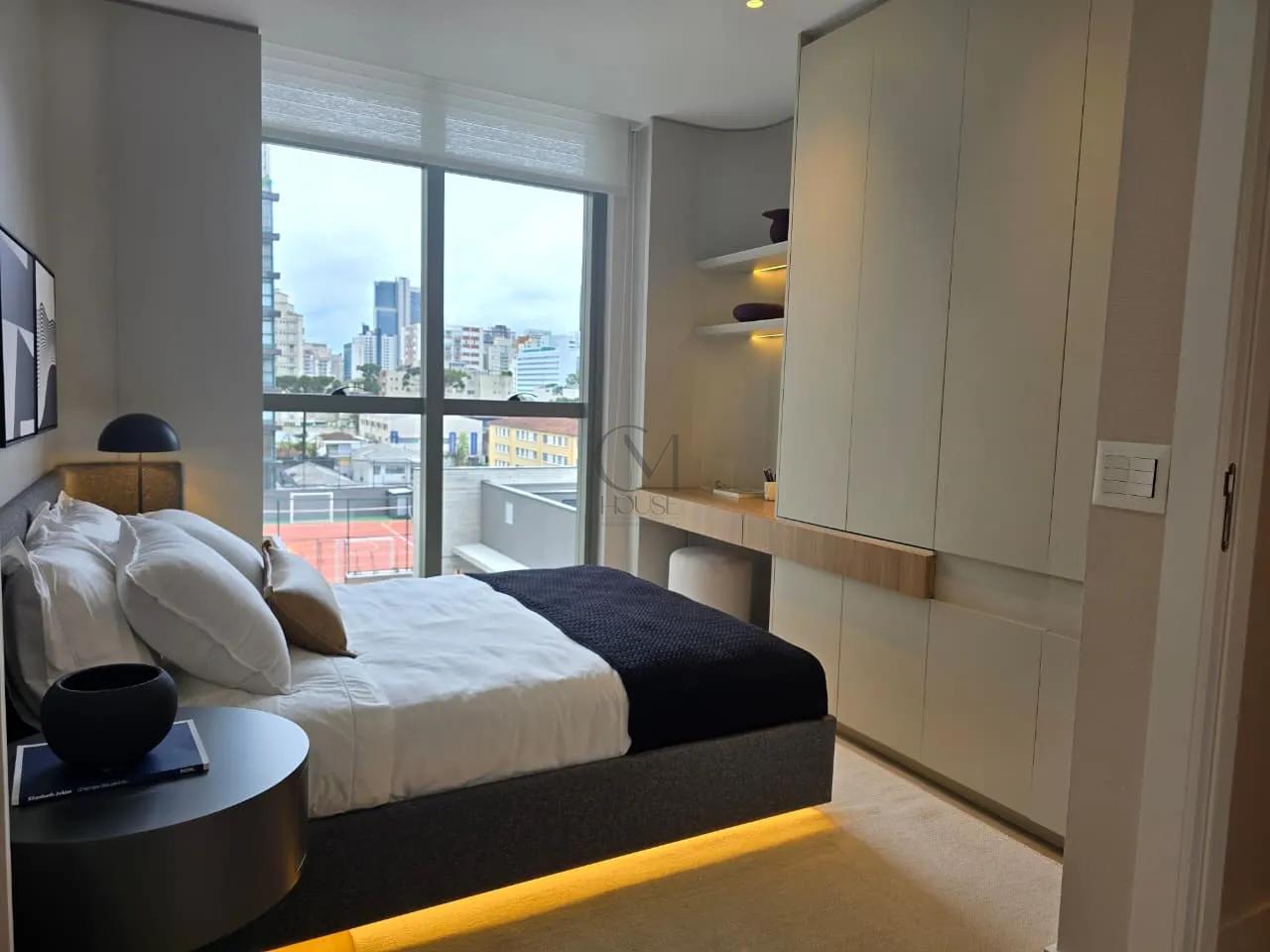 3 su&iacute;tes mobiliado e decorado no Batel  Curitiba - 