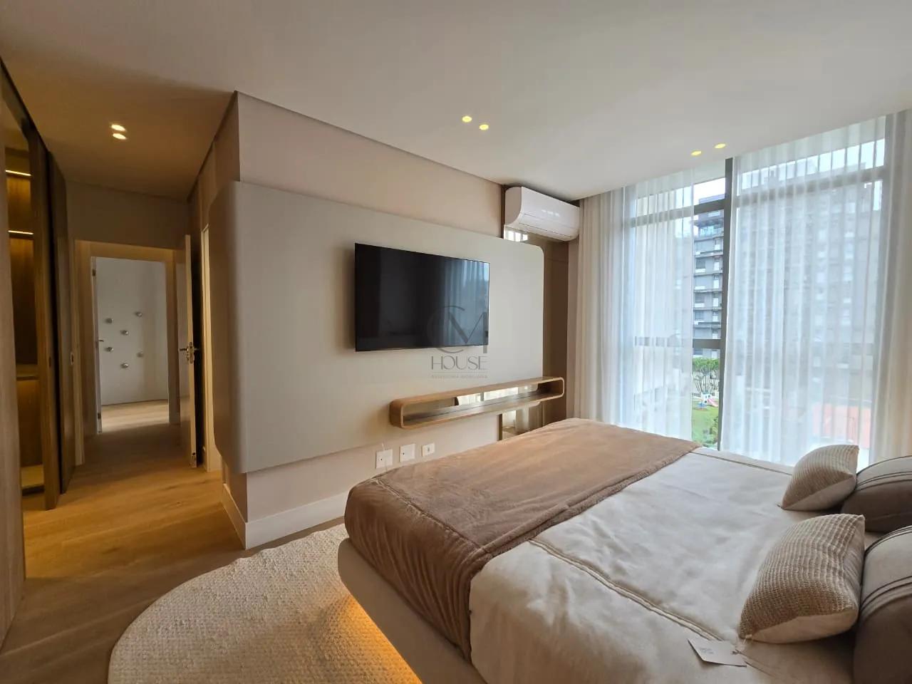 3 su&iacute;tes mobiliado e decorado no Batel  Curitiba - 