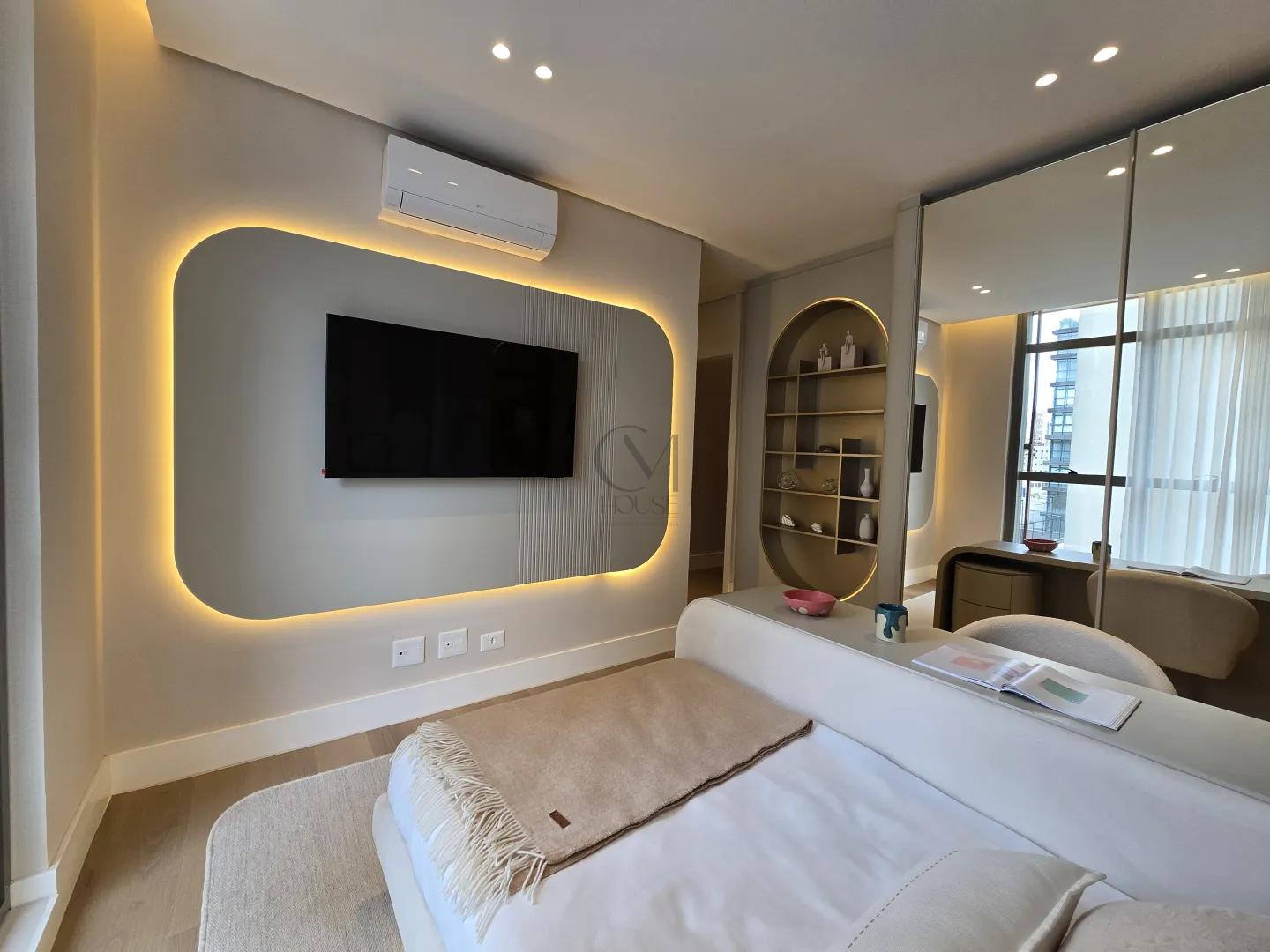 Apartamento impec&aacute;vel mobiliado e decorado no Batel Rua Teixeira Coelho Curitiba - 