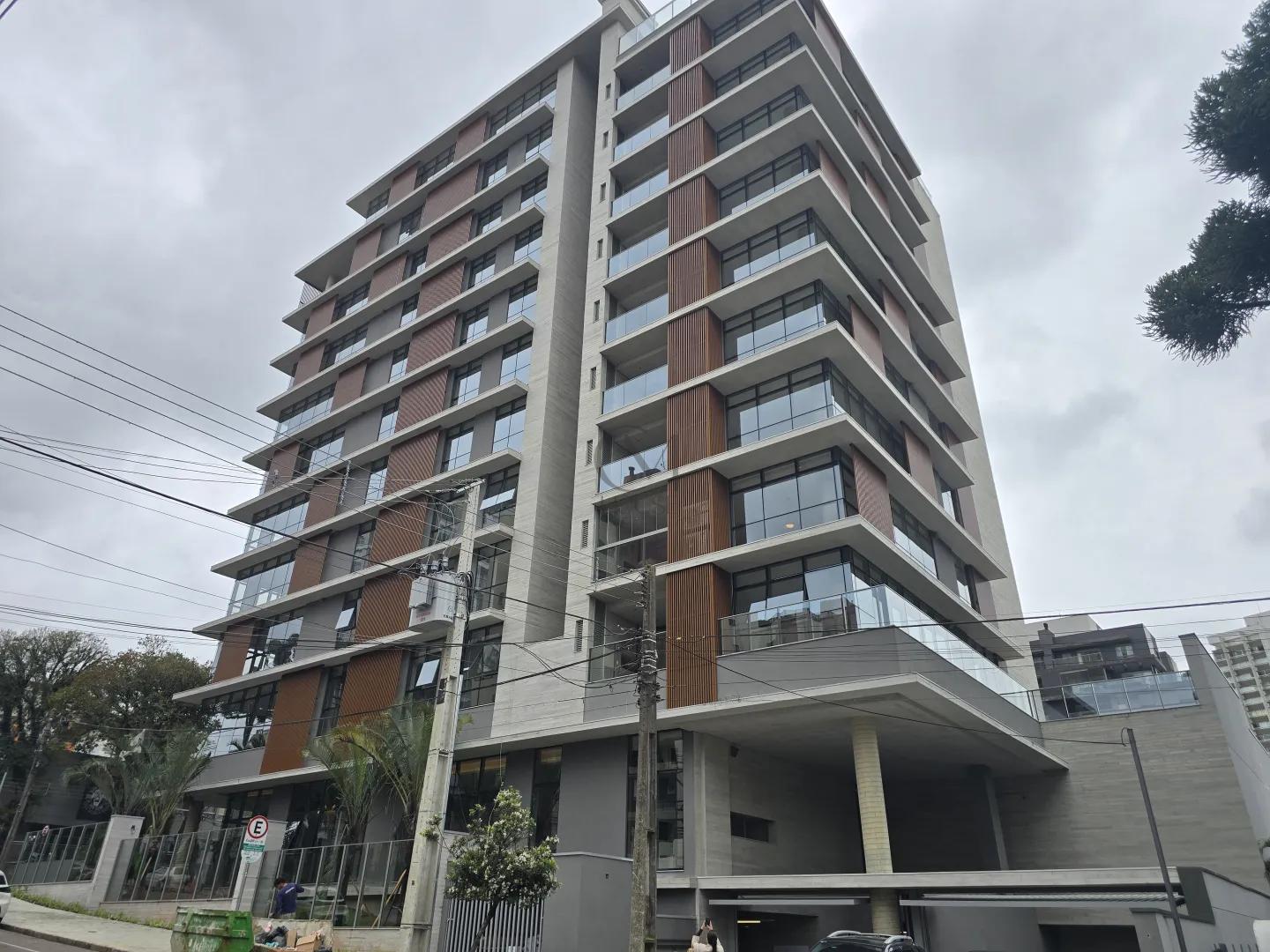 Apartamento impec&aacute;vel mobiliado e decorado no Batel Rua Teixeira Coelho Curitiba - 