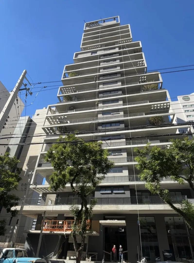 Apartamento 3 su&iacute;tes decorado e mobiliado no Cabral Rua Belém Curitiba - 