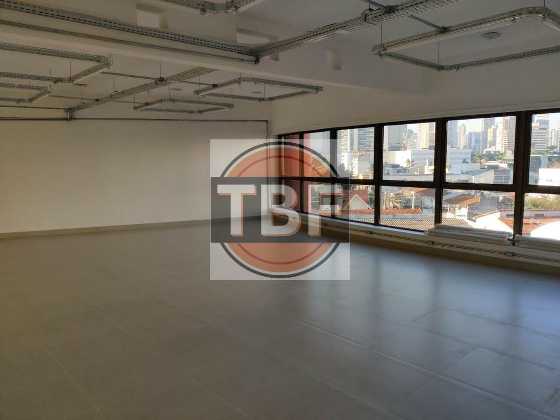 Sala Comercial LOCADA na Chácara Santo Antonio Rua Alexandre Dumas São Paulo - 