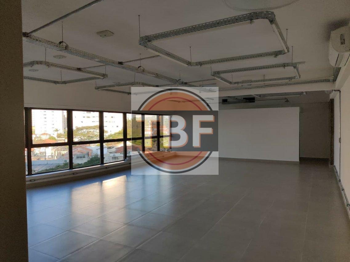 Sala Comercial LOCADA na Chácara Santo Antonio Rua Alexandre Dumas São Paulo - 