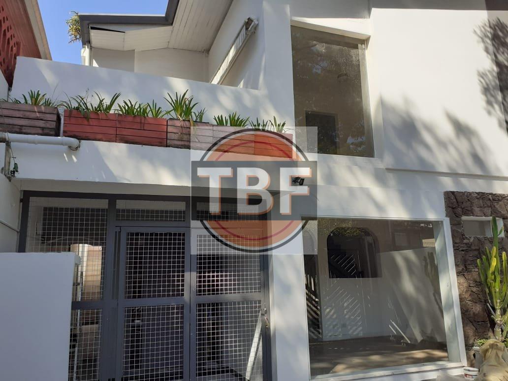 Casa Comercial Reformada no Jardim Santo Amaro - São Paulo - 