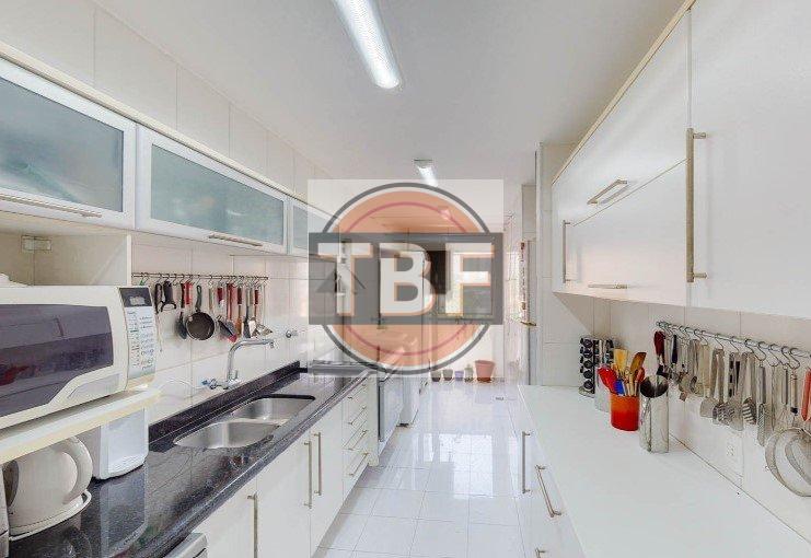 Apartamento pronto para morar, ao lado do metrô Borba Gato Rua Cancioneiro Popular São Paulo - 