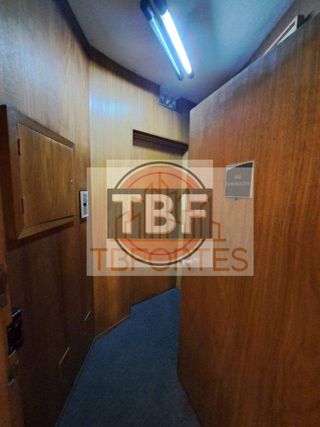 Sala comercial no Edifício Itália Avenida São Luís São Paulo - 