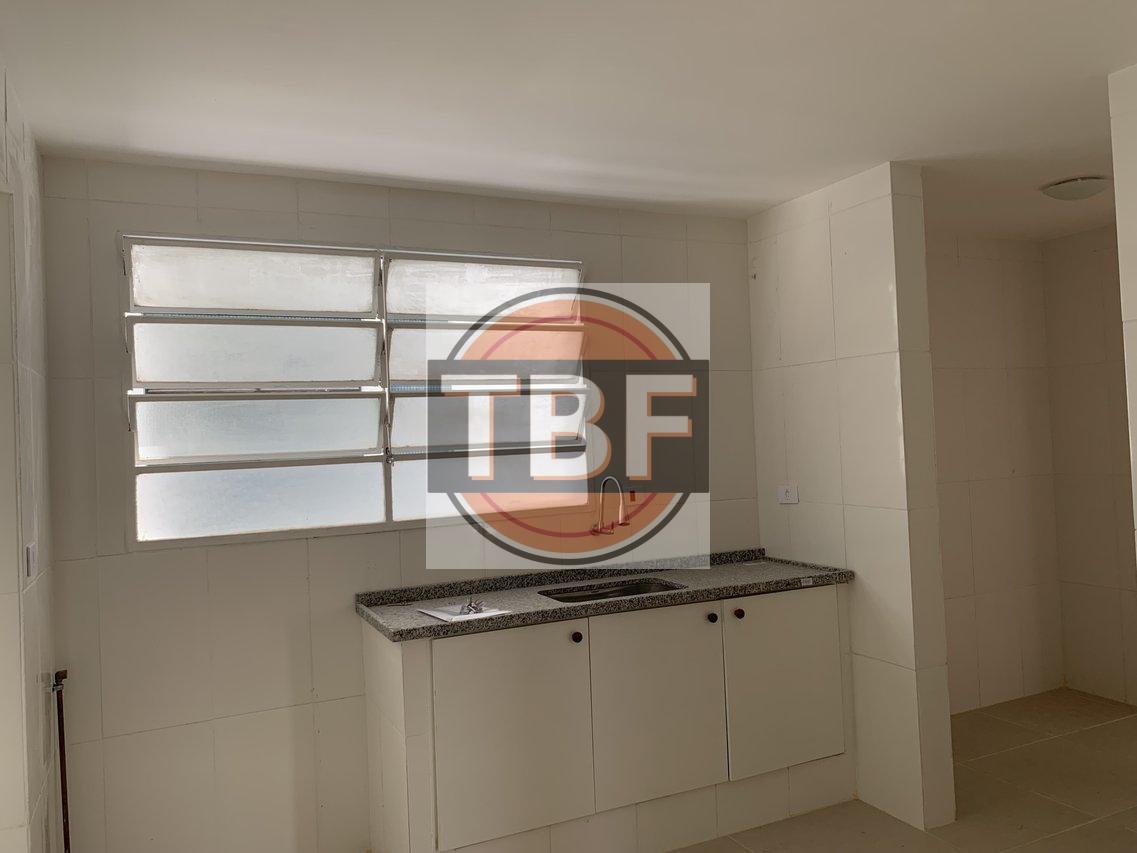 Apartamento Reformado ao lado do Metrô SãoPaulo-Morumbi com vaga Av Professor Francisco Morato São Paulo - 