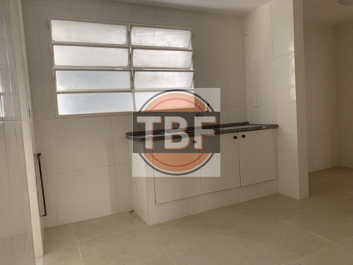 Apartamento Reformado ao lado do Metrô SãoPaulo-Morumbi com vaga Av Professor Francisco Morato São Paulo - 