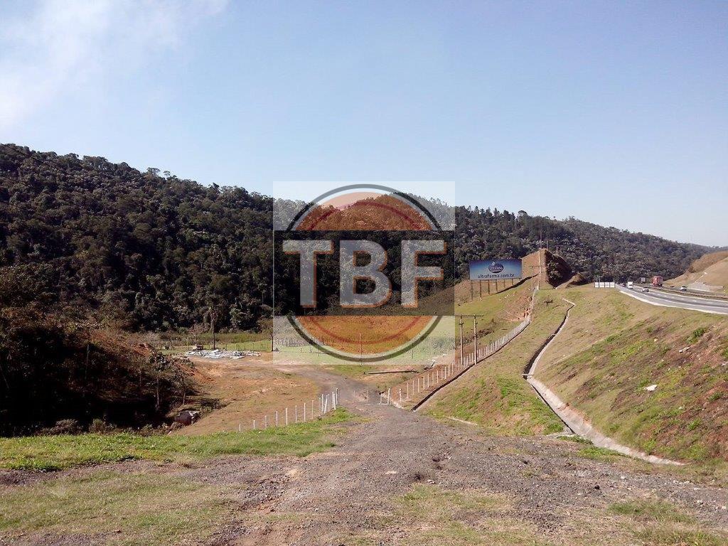 Terreno de frente para a Dutra em Santa Isabel Rodovia Presidente Dutra Santa Isabel - 