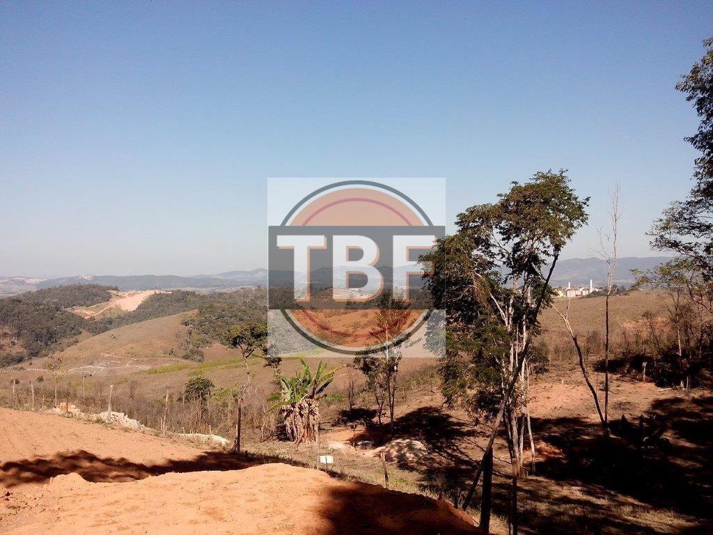 Terreno de frente para a Dutra em Santa Isabel Rodovia Presidente Dutra Santa Isabel - 