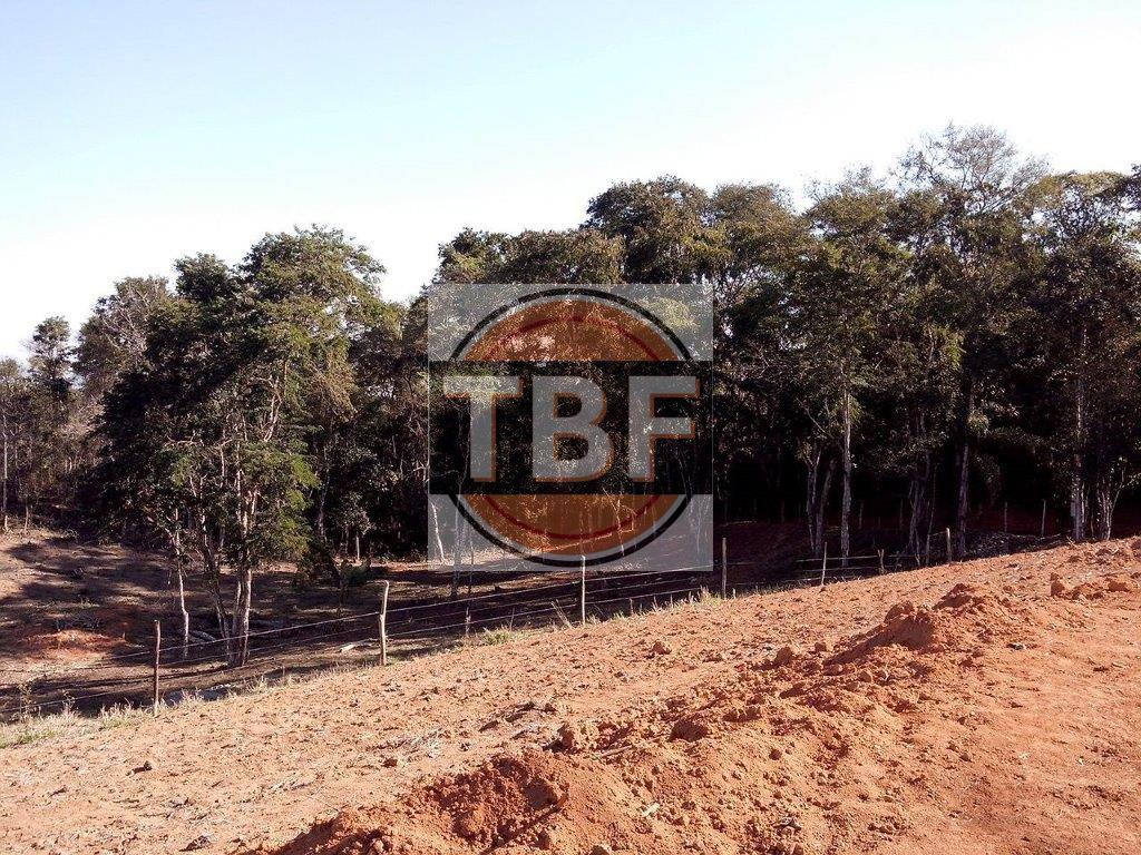 Terreno de frente para a Dutra em Santa Isabel Rodovia Presidente Dutra Santa Isabel - 
