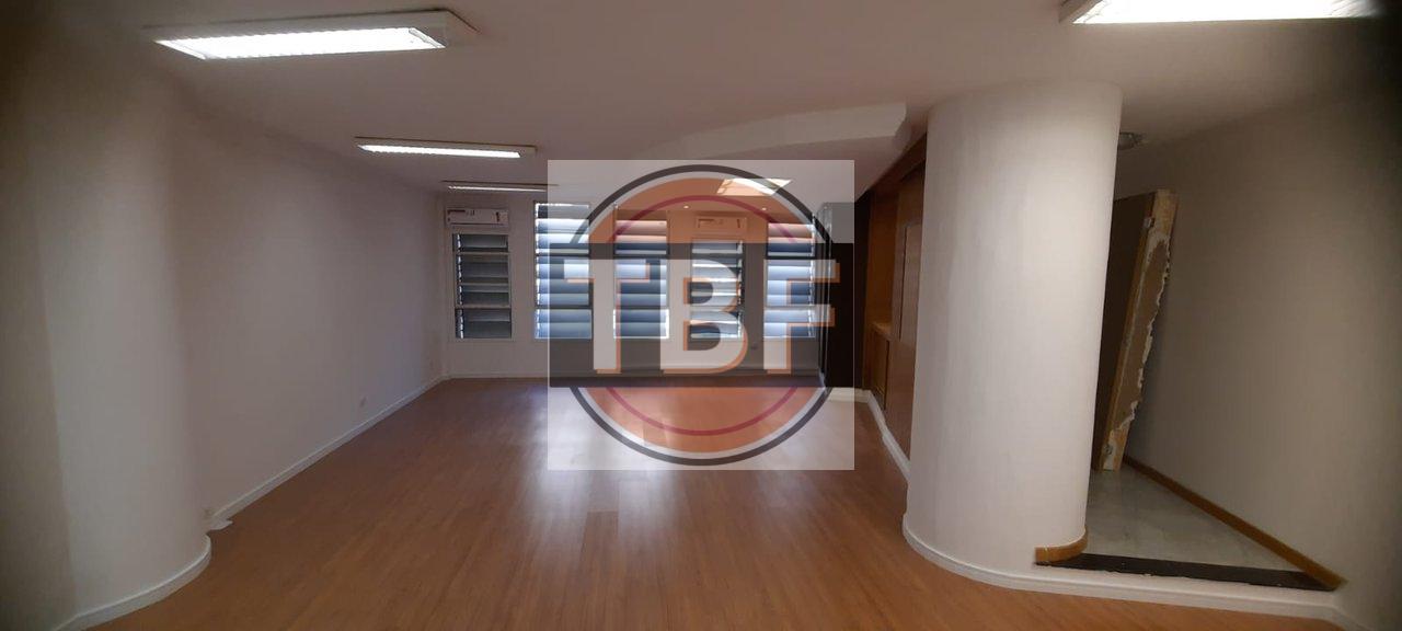 Sala Comercial no Edifício Itália: 60 m² e 2 banheiros Avenida São Luís São Paulo - 