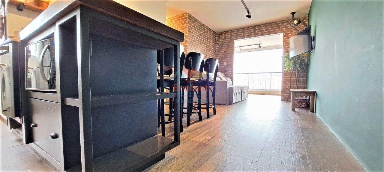Vendo apartamento no Bosque da Saúde, reformado, prédio novo com piscina Avenida Bosque da Saúde São Paulo - 