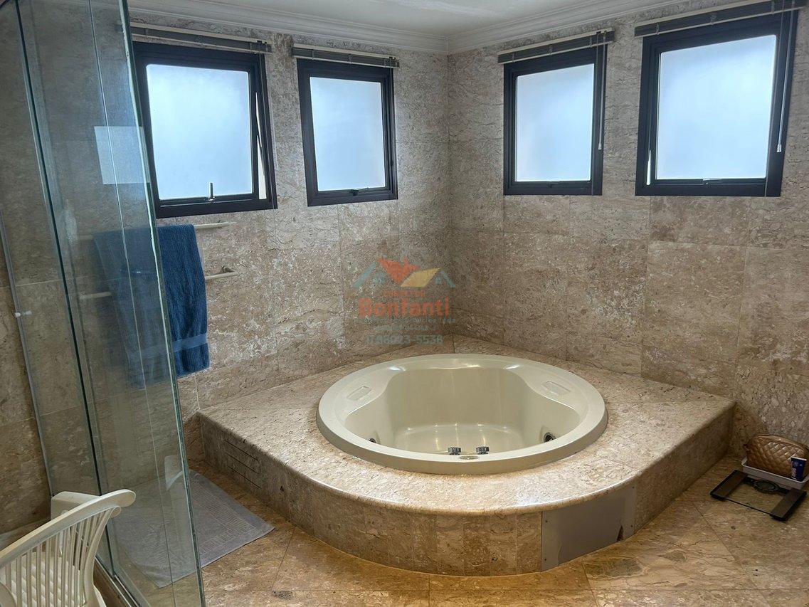 Vendo ou Alugo luxuoso apartamento de 487m2 no Morumbi ao lado da Graded School Avenida José Galante São Paulo - 