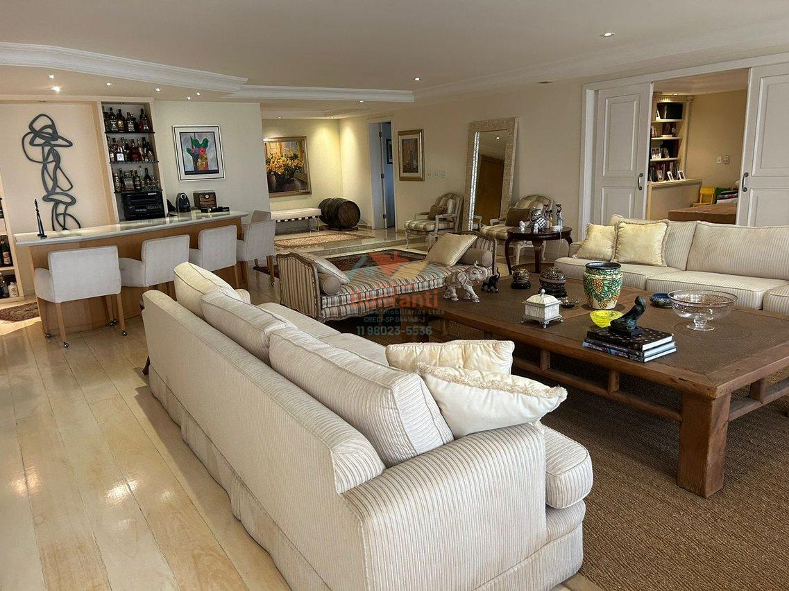 Vendo ou Alugo luxuoso apartamento de 487m2 no Morumbi ao lado da Graded School Avenida José Galante São Paulo - 