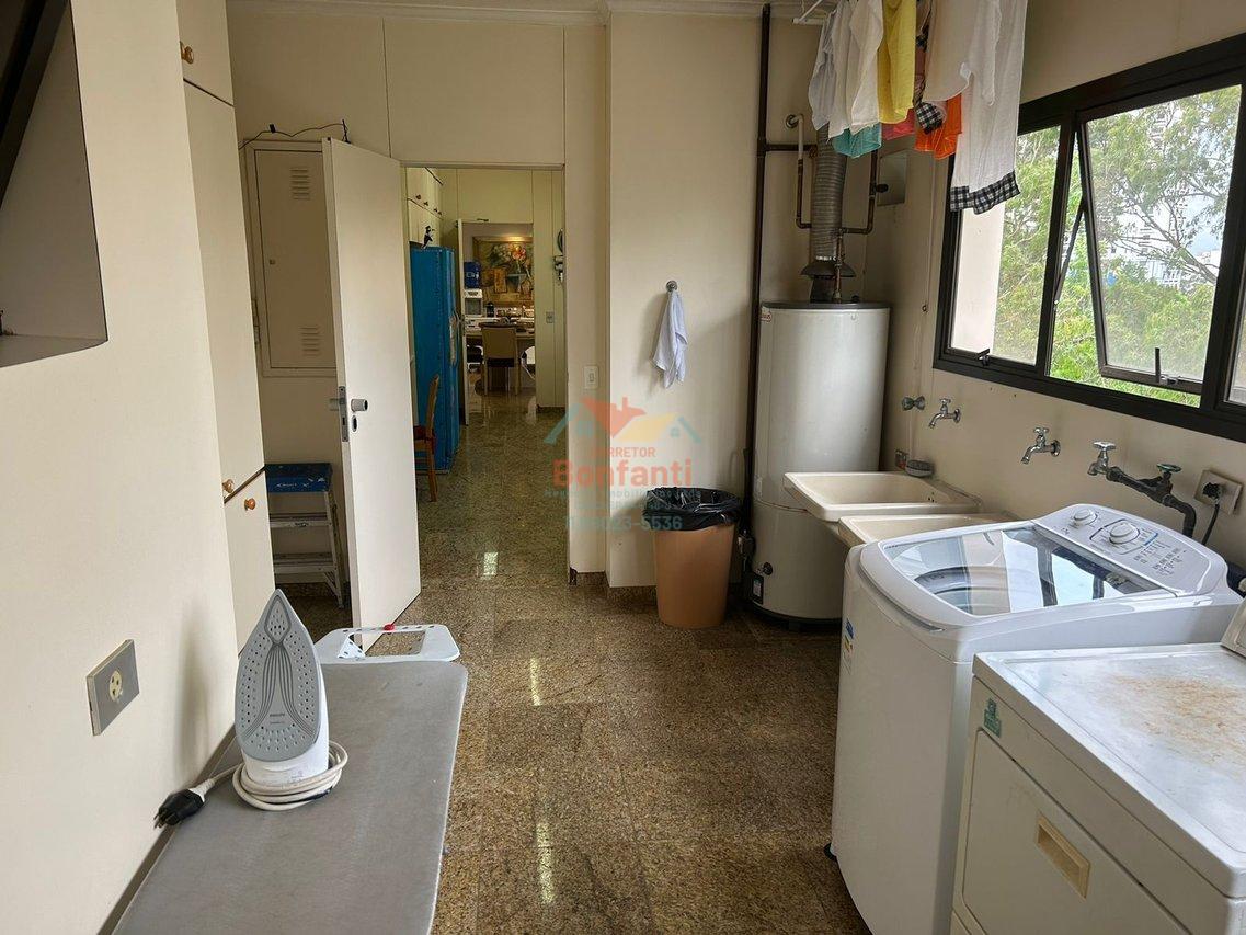 Vendo ou Alugo luxuoso apartamento de 487m2 no Morumbi ao lado da Graded School Avenida José Galante São Paulo - 