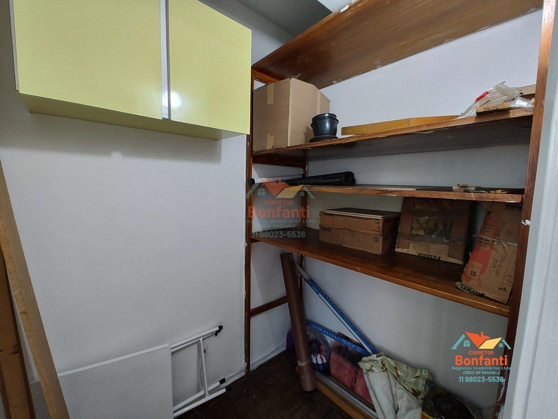 Vendo apartamento na Vila Mariana, 2 dormitórios, 1 vaga. Excelente localização Rua Estela São Paulo - 