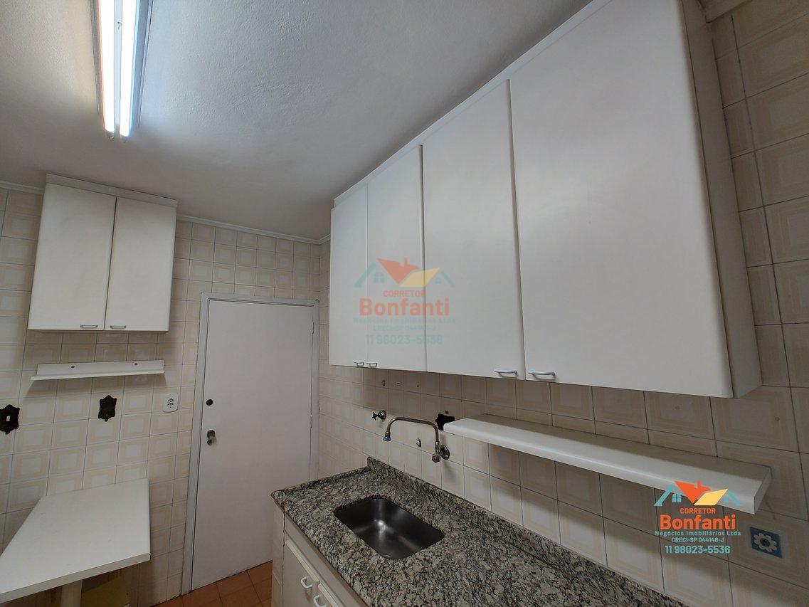 Vendo apartamento na Vila Mariana, 2 dormitórios, 1 vaga. Excelente localização Rua Estela São Paulo - 