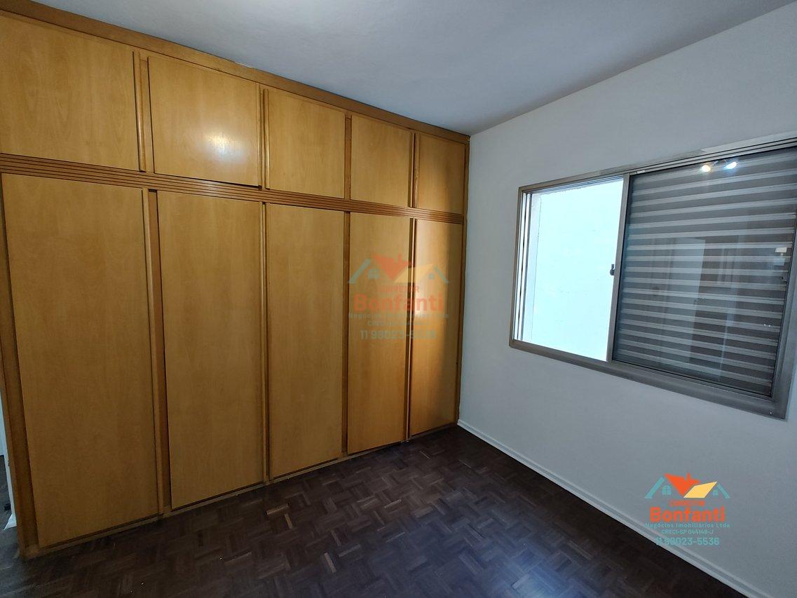 Vendo apartamento na Vila Mariana, 2 dormitórios, 1 vaga. Excelente localização Rua Estela São Paulo - 