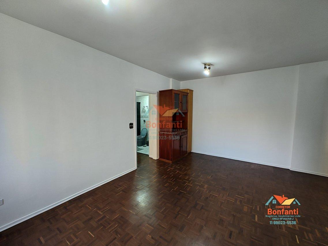 Vendo apartamento na Vila Mariana, 2 dormitórios, 1 vaga. Excelente localização Rua Estela São Paulo - 