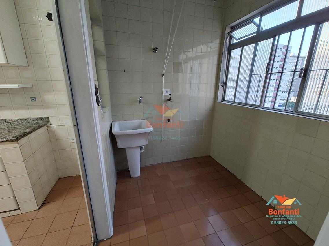 Vendo apartamento na Vila Mariana, 2 dormitórios, 1 vaga. Excelente localização Rua Estela São Paulo - 