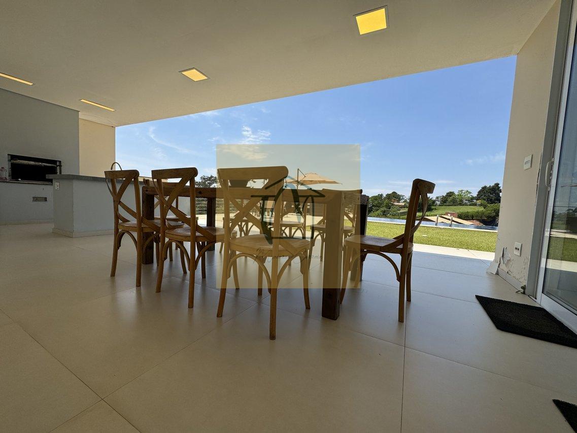 Casa a Venda no Condominio Santa Fé em Vinhedo/SP - Vinhedo - 