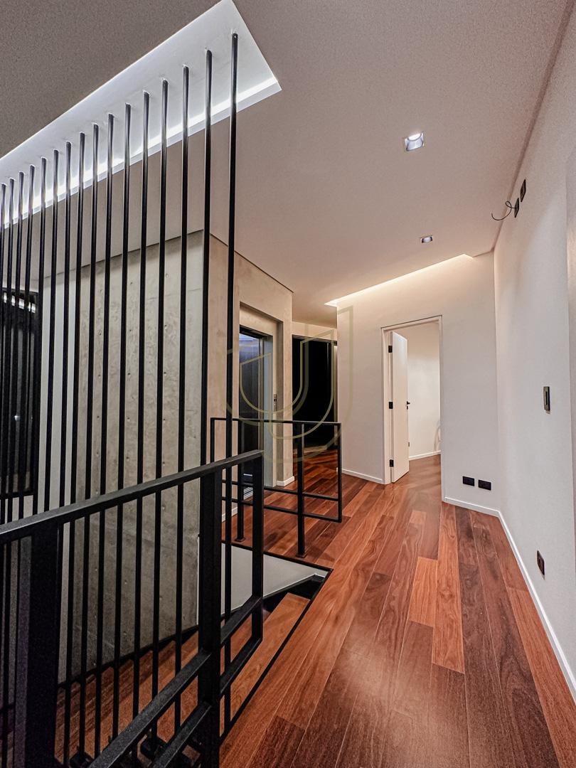 Mans&atilde;o de luxo com projeto contempor&acirc;neo com 5 su&iacute;tes em Urbanova - S&atilde;o Jos&eacute; dos Campos/SP  São José dos Campos - 