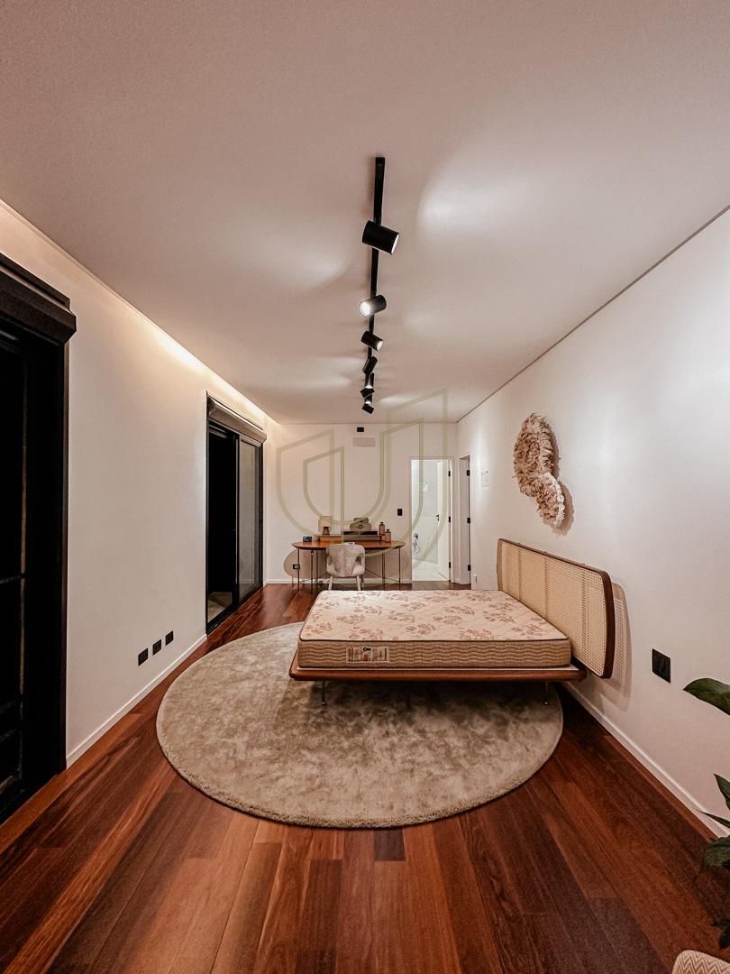 Mans&atilde;o de luxo com projeto contempor&acirc;neo com 5 su&iacute;tes em Urbanova - S&atilde;o Jos&eacute; dos Campos/SP  São José dos Campos - 