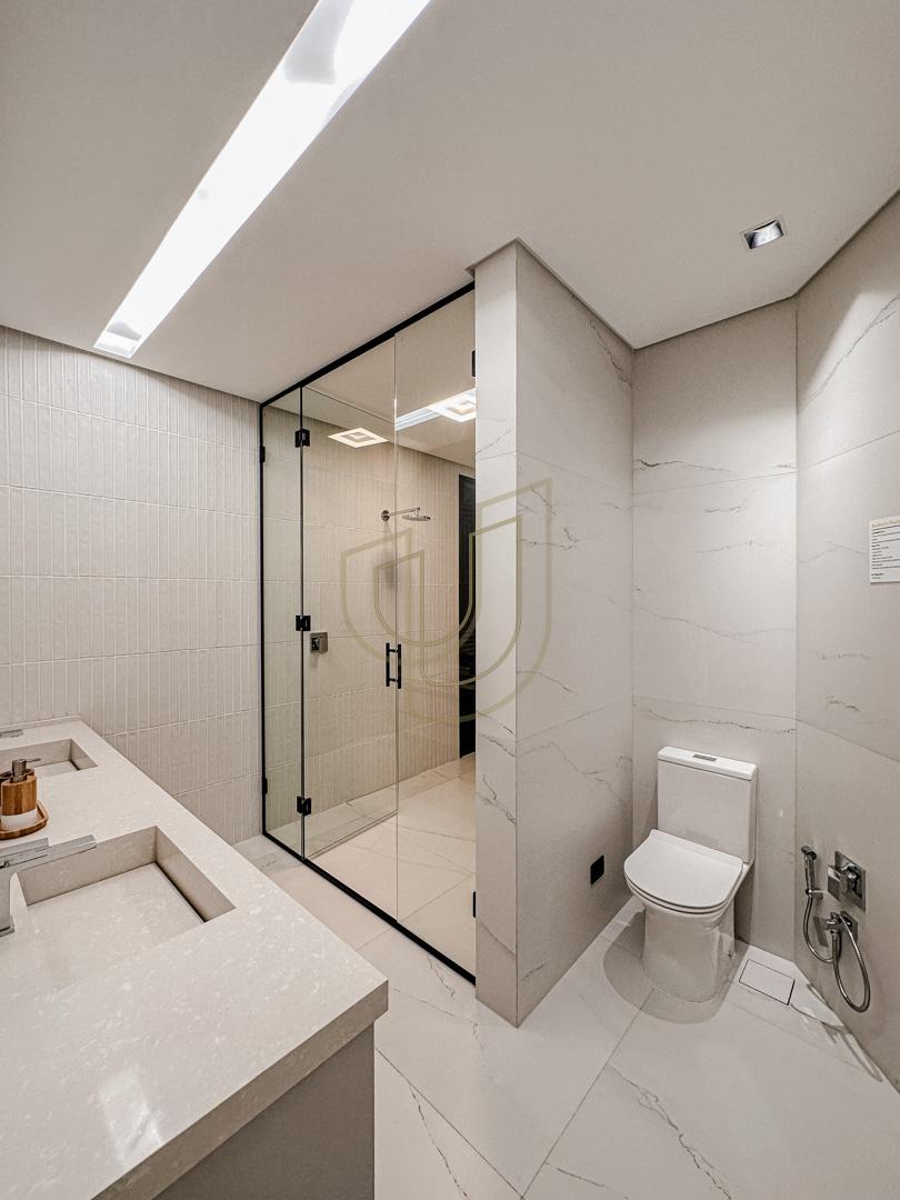 Mans&atilde;o de luxo com projeto contempor&acirc;neo com 5 su&iacute;tes em Urbanova - S&atilde;o Jos&eacute; dos Campos/SP  São José dos Campos - 