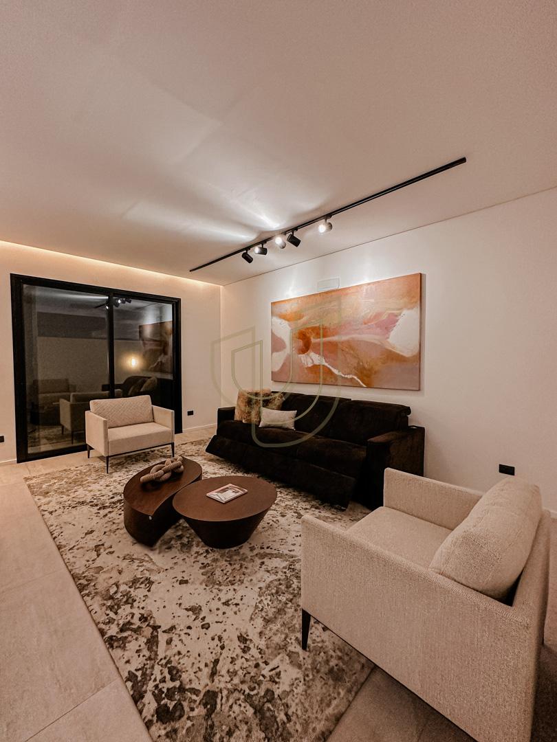 Mans&atilde;o de luxo com projeto contempor&acirc;neo com 5 su&iacute;tes em Urbanova - S&atilde;o Jos&eacute; dos Campos/SP  São José dos Campos - 