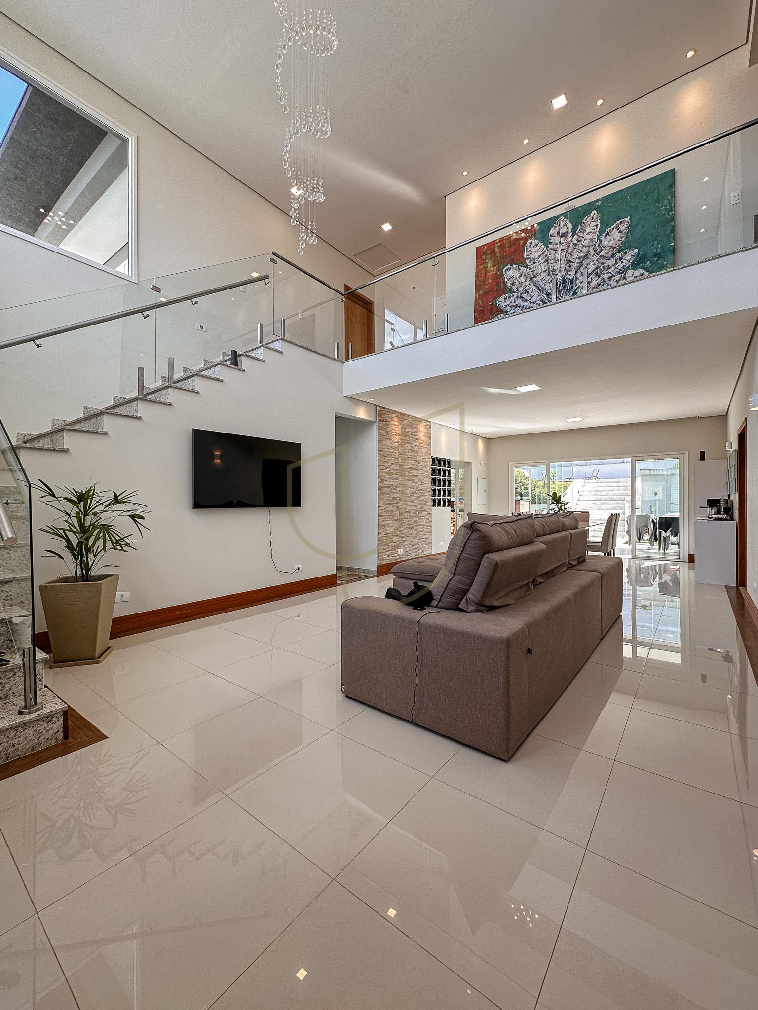 Sobrado sofisticado com 6 su&iacute;tes em Urbanova - S&atilde;o Jos&eacute; dos Campos/SP  São José dos Campos - 