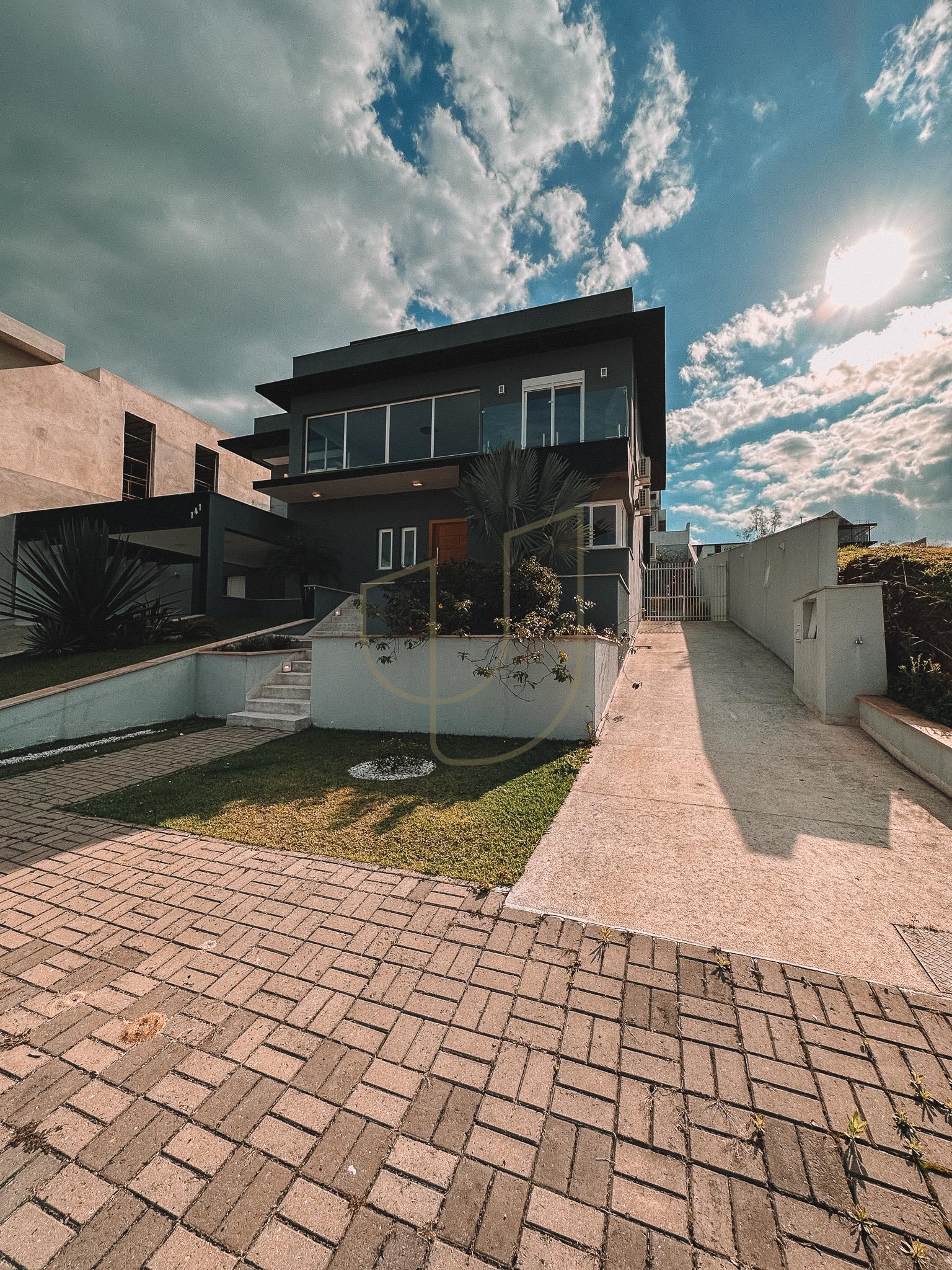 Sobrado sofisticado com 6 su&iacute;tes em Urbanova - S&atilde;o Jos&eacute; dos Campos/SP  São José dos Campos - 