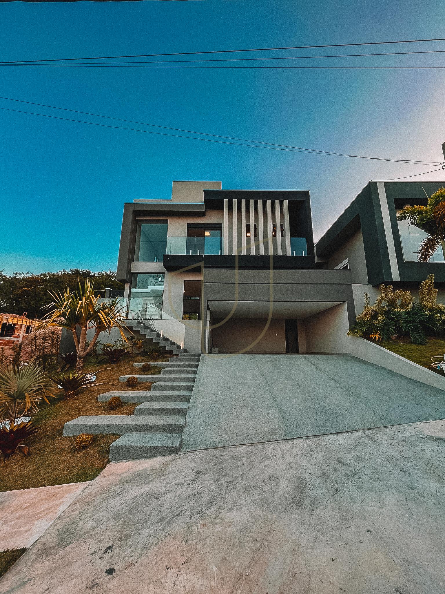 Sobrado sofisticado e moderno com 3 su&iacute;tes na Av.Cambu&iacute; - S&atilde;o Jos&eacute; dos Campos/SP Rua das Estrelicias São José dos Campos - 